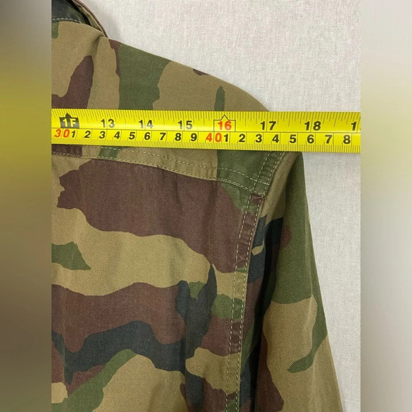 VANS ARLINGTON BUTTON DOWN SHIRT CAMO JACKET SZ  M - Picture 8 of 11